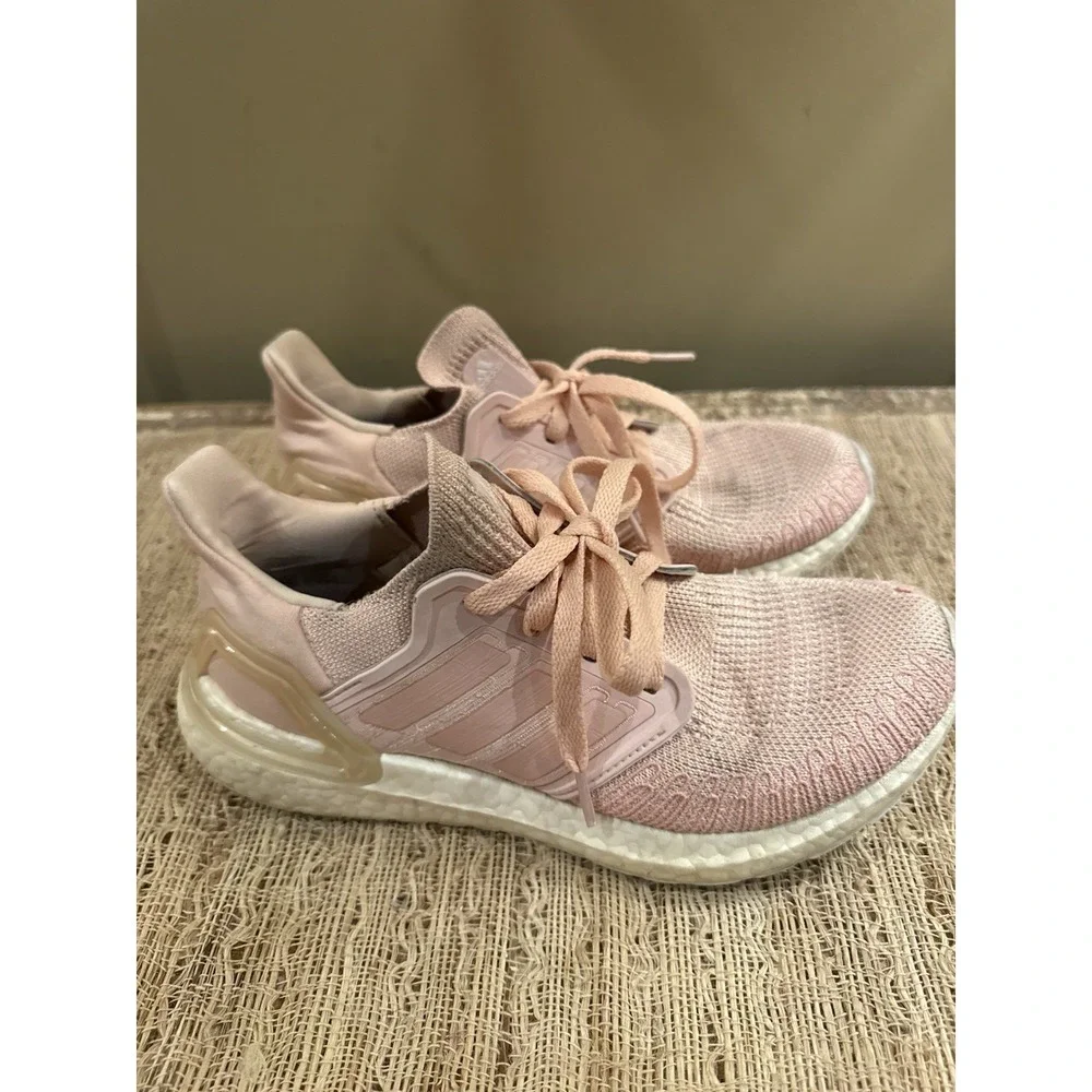 Adidas Womens UltraBoost 20 Vapour Pink Running Athletic Shoes 7.5 FV8358